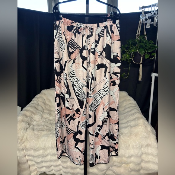 Joyspun Pants - Elegant Zebra Print Women's Wide Leg Pants